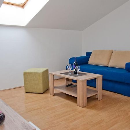 Appartement Apartman Harmony à Pula Extérieur photo