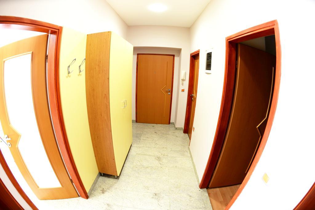 Appartement Apartman Harmony à Pula Extérieur photo